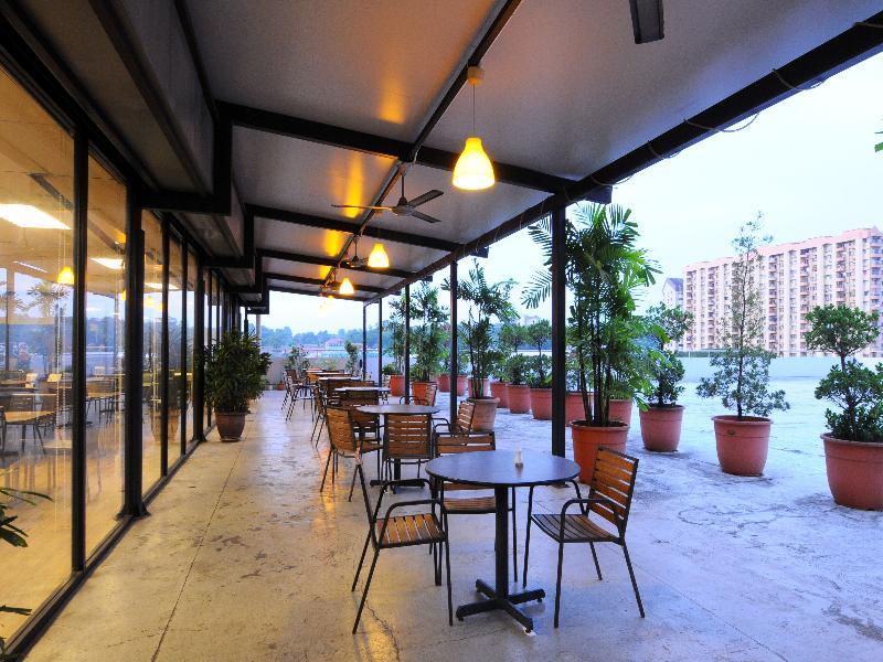 קואלה לומפור Hotel Sentral Kl @ Kl Sentral Station מראה חיצוני תמונה