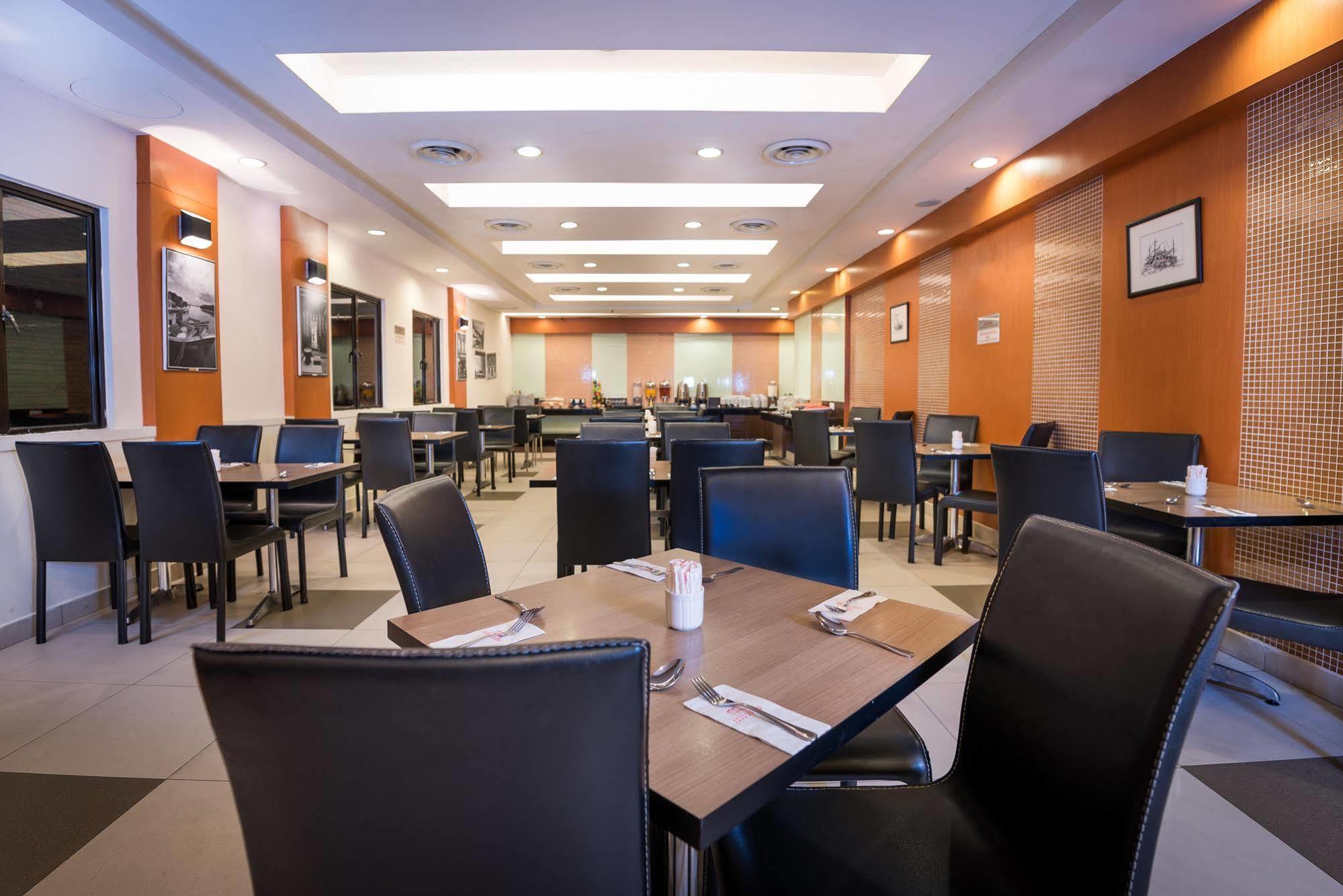 קואלה לומפור Hotel Sentral Kl @ Kl Sentral Station מראה חיצוני תמונה