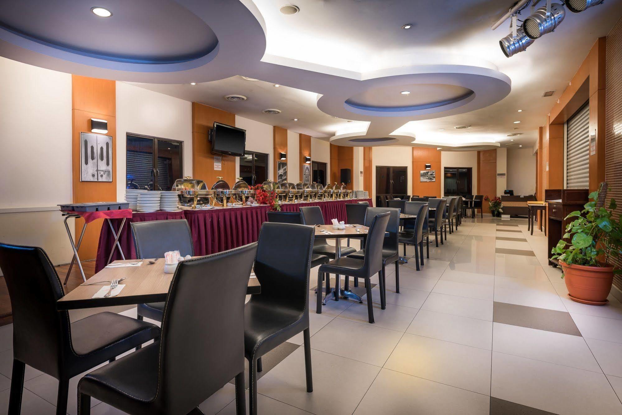 קואלה לומפור Hotel Sentral Kl @ Kl Sentral Station מראה חיצוני תמונה